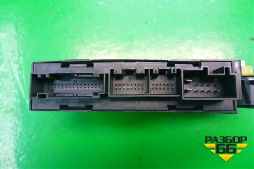 Моторчик стеклоподъёмника задний правый (7L0959794) для Volkswagen Touareg c 2002-2010г (Туарег)