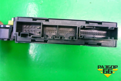 Моторчик стеклоподъёмника задний левый (7L0959795) для Volkswagen Touareg c 2002-2010г (Туарег)