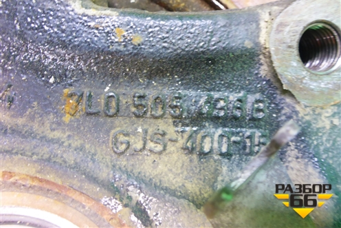 Кулак задний правый (7L0505436B) для Volkswagen Touareg c 2002-2010г (Туарег)