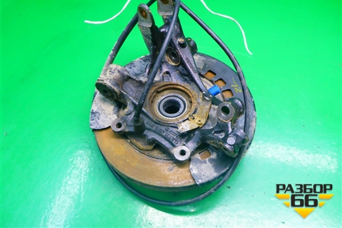 Кулак задний левый (7L0505435B) для Volkswagen Touareg c 2002-2010г (Туарег)