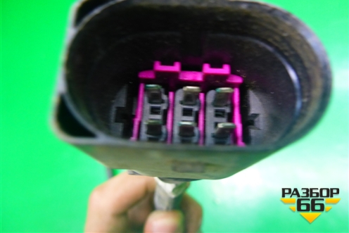 Проводка (на насосы омывателя) (7L0971767A) для Volkswagen Touareg c 2002-2010г (Туарег)