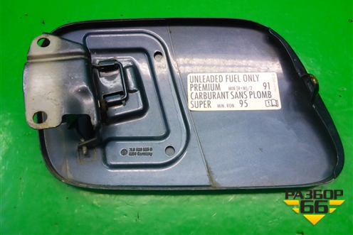 Лючок бензобака (7L6809905B) для Volkswagen Touareg c 2002-2010г (Туарег)