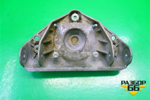 Кронштейн амортизатора переднего для Volkswagen Touareg c 2002-2010г (Туарег)