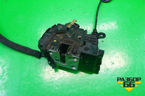 Замок двери задней левой (4 контакта) (805034742R) для Renault Kaptur с 2016г (Каптюр)