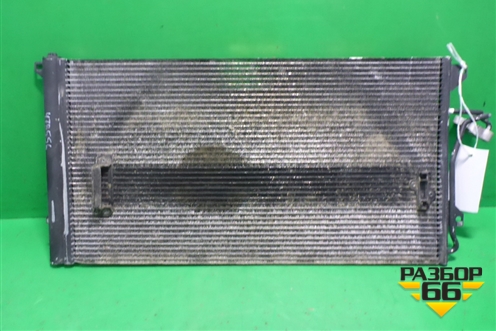 Радиатор кондиционера (7L0820411G) для Volkswagen Touareg c 2002-2010г (Туарег)