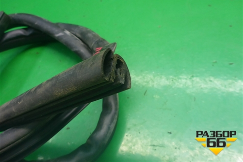 Уплотнитель двери (передней левой на кузов) для Great Wall Hover H3 с 2005г (Ховер)