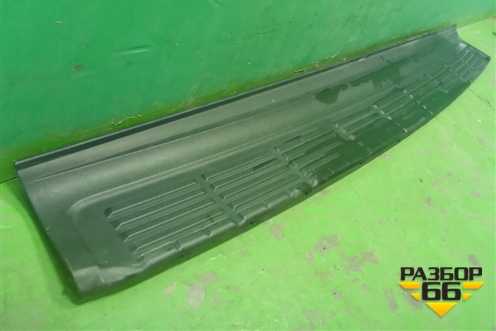 Накладка заднего бампера (до 2012г) (5216260040) для Toyota Land Cruiser (200) с 2008г (Ленд Крузер)