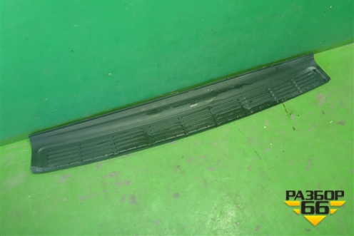 Накладка заднего бампера (до 2012г) (5216260040) для Toyota Land Cruiser (200) с 2008г (Ленд Крузер)