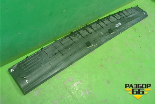 Накладка заднего бампера (до 2012г) (5216260040) для Toyota Land Cruiser (200) с 2008г (Ленд Крузер)