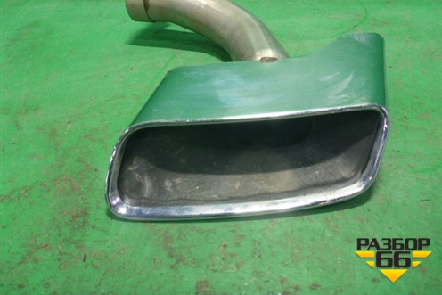 Насадка на глушитель (левая) (4M0253681J) для Audi Q7 c 2015г (Ку 7)