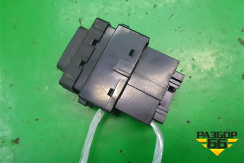 Кнопка обогрева сидений (задняя левая) для Kia Sportage с 2010-2015г (Спортеидж 3)