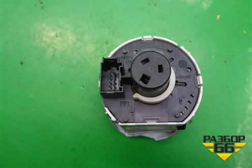 Модуль управления света фар (с передними ПТФ) (1Z0941431C) для Skoda Octavia (А5) с 2004-2013г (Октавия)