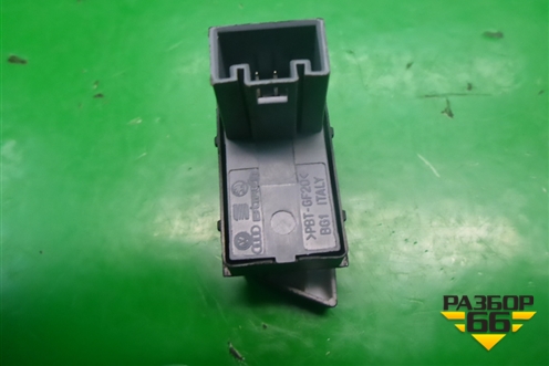 Кнопка стеклоподъёмника (1Z0959855) для Skoda Octavia (А5) с 2004-2013г (Октавия)