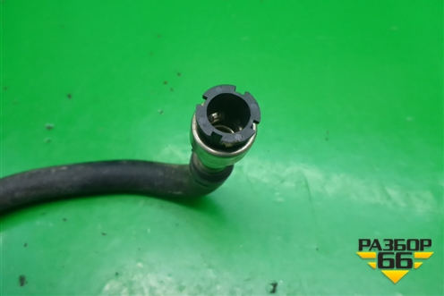 Трубка топливная (на топливную рампу) (1K0133986A) для Skoda Octavia (А5) с 2004-2013г (Октавия)