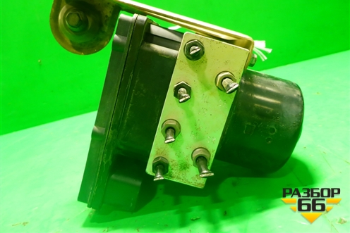 Блок ABS (7L0907379G) для Volkswagen Touareg c 2002-2010г (Туарег)