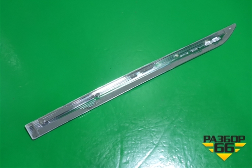 Накладка двери задней левой (KE7604E50X) для Nissan Qashqai (J11E) с 2013г (Кашкай)