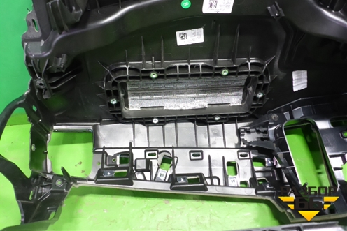 Торпедо под AIR BAG без AIR BAG (32201888) для Volvo V90 Cross Country с 2017г (В90 Кросс Кантри)