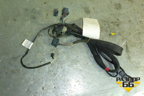 Проводка двери левой для Mercedes Benz TRUCK Axor 2 с 2004г (Аксор)