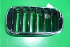 Решетка радиатора левая (7316075) для BMW X5 F15 с 2013г (Х5 Ф15)
