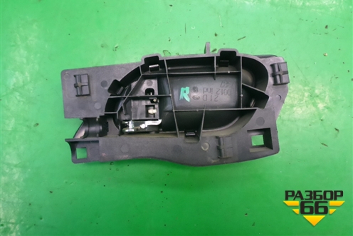 Ручка внутренняя двери передней правой (96435310VD) для Citroen C4 с 2005-2011г (С4)
