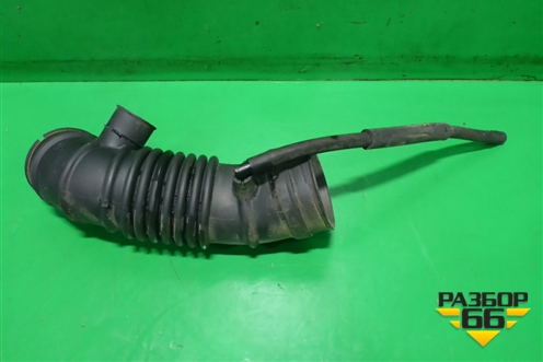 Патрубок воздушного фильтра (MR993560) для Mitsubishi Grandis с 2004г (Грандис)