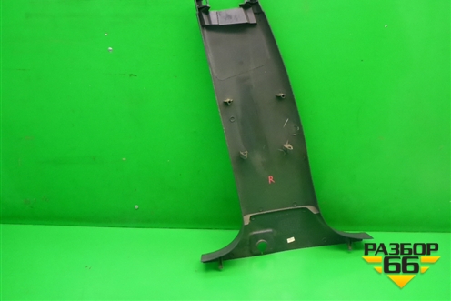 Обшивка стойки центральная нижняя правая (5ти дверный кузов) (9647693577) для Citroen C3 с 2002-2009г (С3)