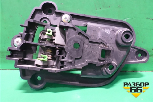 Ручка внутренняя двери передней правой (MN10536) для Mitsubishi Grandis с 2004г (Грандис)