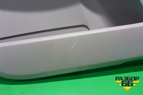 Обшивка двери задней левой под электрику (MR576103) для Mitsubishi Grandis с 2004г (Грандис)