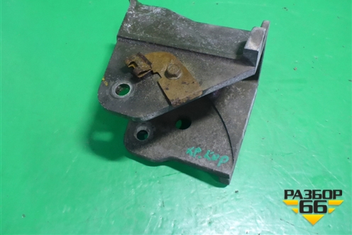 Кронштейн КПП левый (МКПП 2.4л) для Mitsubishi Grandis с 2004г (Грандис)