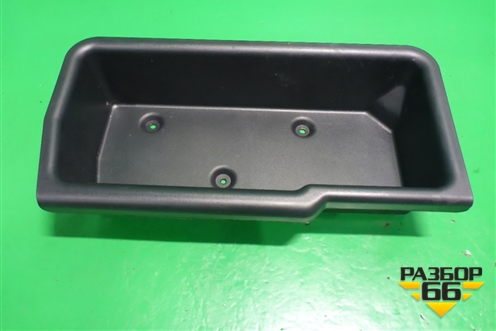 Ящик инструментальный (правый) (MR996260) для Mitsubishi Grandis с 2004г (Грандис)