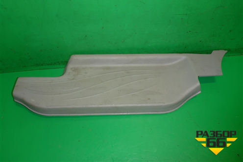 Накладка порога внутренняя заднего левого (MR576167) для Mitsubishi Grandis с 2004г (Грандис)