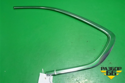 Накладка стекла заднего левого (кузовного) (51377465919) для BMW X5 F15 с 2013г (Х5 Ф15)