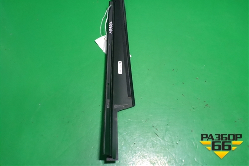 Накладка двери передней правой (на рамку) (51337289614) для BMW X5 F15 с 2013г (Х5 Ф15)