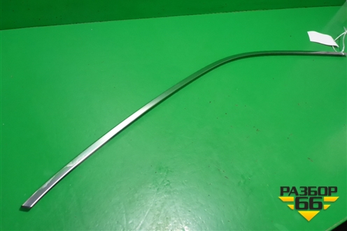 Накладка двери передней левой (хром на рамку) (51317289631) для BMW X5 F15 с 2013г (Х5 Ф15)