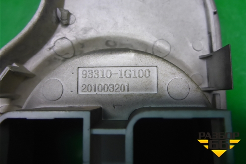 Накладка внутренняя (на кнопки ПТФ) (933101G100) для Kia Rio с 2005-2011г (Рио 2)