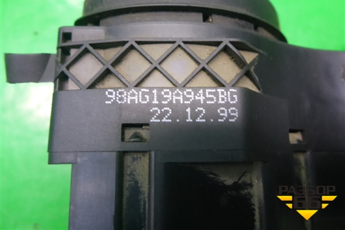 Модуль кнопок (98AG19A945BG) для Ford Focus 1 с 1998-2004г (Фокус)