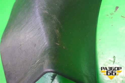 Обшивка багажника (на заднюю панель правая) (98ABF13024BDW) для Ford Focus 1 с 1998-2004г (Фокус)