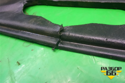 Обшивка багажника (на заднюю панель седан) (98ABF40352BFW) для Ford Focus 1 с 1998-2004г (Фокус)