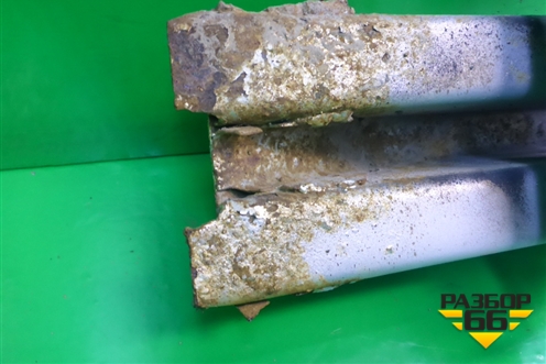 Усилитель заднего бампера (седан америка) (98AB17775BF) для Ford Focus 1 с 1998-2004г (Фокус)