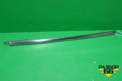 Накладка заднего бампера (центральная) (5275148050) для Lexus RX 350 c 2015г (РХ)