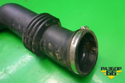 Патрубок воздушного фильтра (YS4U9R504CB) для Ford Focus 1 с 1998-2004г (Фокус)