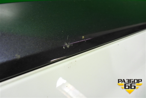 Накладка двери передней левой (4M0853959F) для Audi Q7 c 2015г (Ку 7)