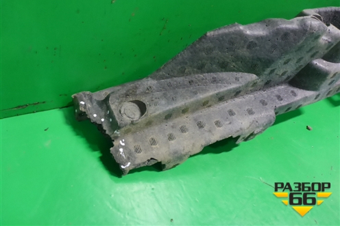 Наполнитель переднего бампера (51118056533) для BMW X6 F16 с 2014г (Х6 Ф16)