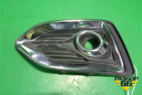 Накладка ПТФ левая (до 2020г) (86527H5000) для Hyundai Solaris с 2017г (Солярис)