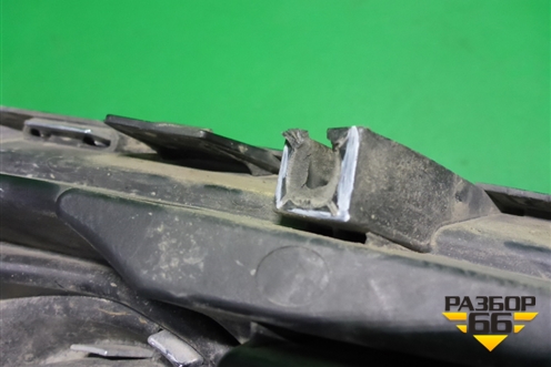 Накладка ПТФ левая (до 2020г) (86527H5000) для Hyundai Solaris с 2017г (Солярис)