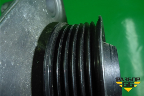 Кронштейн ролика (4R8Q8680CB) для Land Rover Discovery 4 с 2009-2016г (Дискавери)