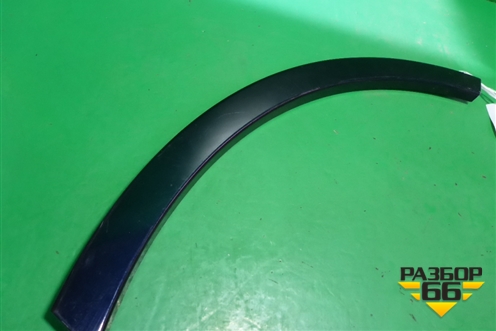 Накладка заднего крыла левого (4M0853817) для Audi Q7 c 2015г (Ку 7)