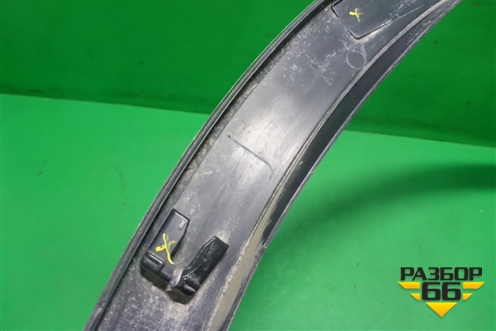 Накладка переднего крыла левого (5NA854731E) для Volkswagen Tiguan с 2016г (Тигуан)