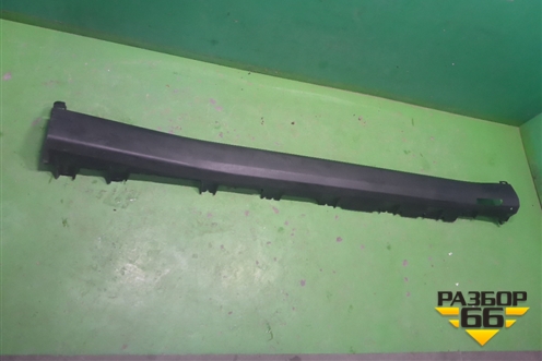 Накладка на порог наружная правая (51777420660) для BMW X5 G05 с 2018г (Х5 Г05)