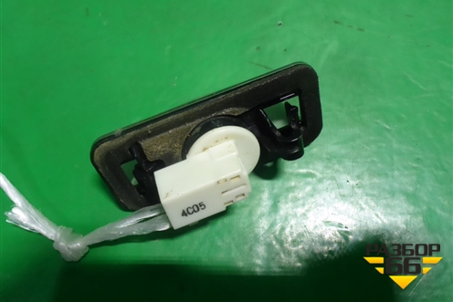 Фонарь подсветки номера (84912FG110) для Subaru XV с 2011-2017г (ХВ)
